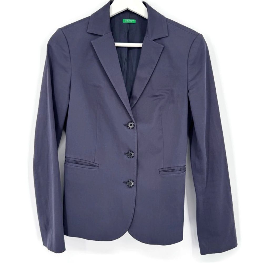 United Colors‎ of Benetton Hungary Three Button Navy Blazer EU 38 US 8
